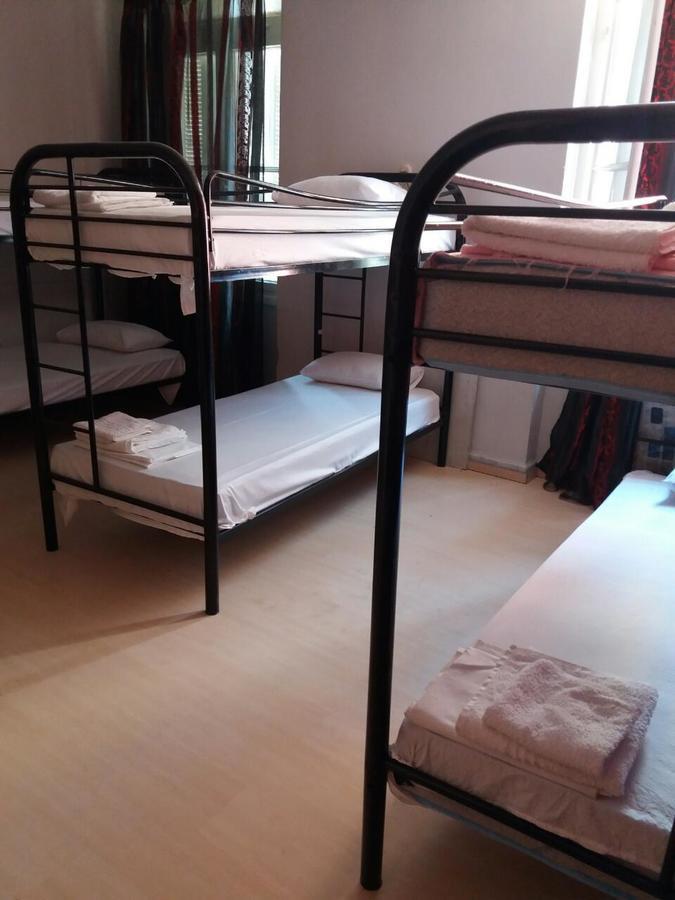Hotel Feron Aten Exteriör bild